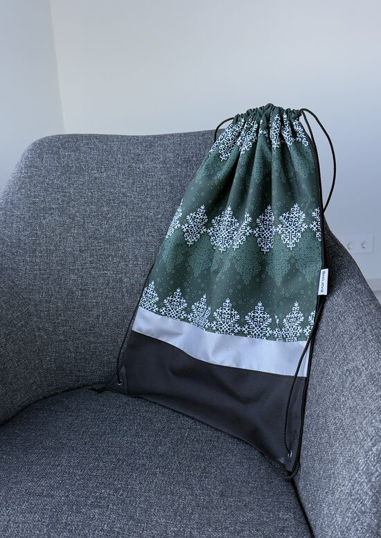 Apavu/sporta maisiņš "Austras koks" zaļš